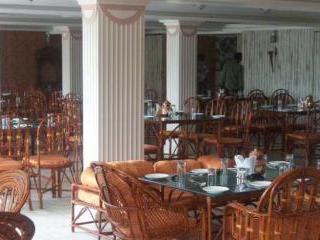 Hotel Maan Residency Ahmadábád Kültér fotó
